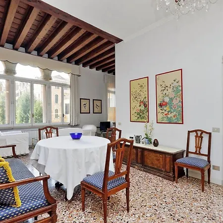 Διαμέρισμα Palazzo Nani Bernardo - My Extra